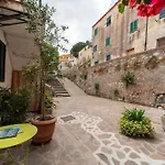 Il Guardingo Rio nell'Elba